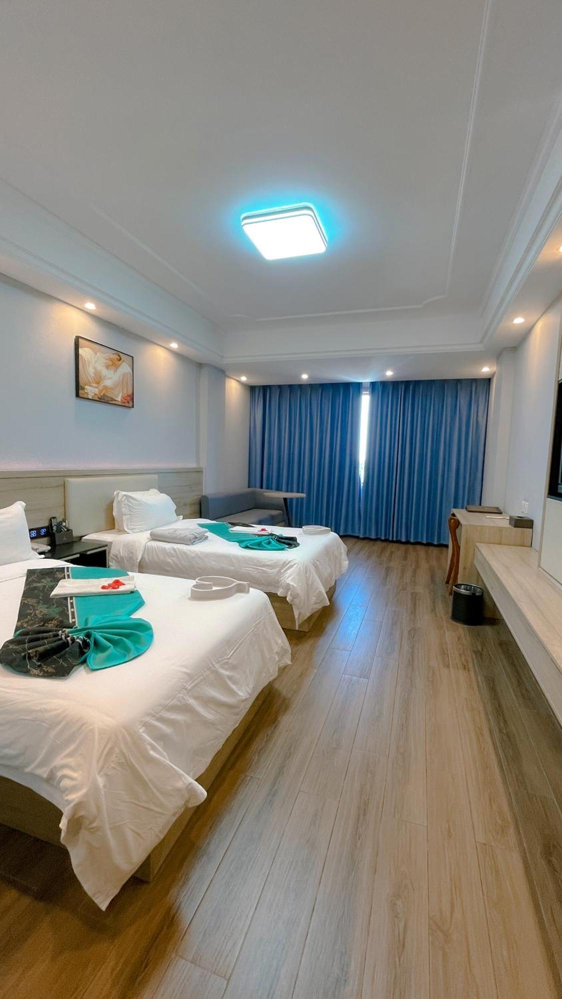 G.C Royal Hotel Akra Zewnętrze zdjęcie