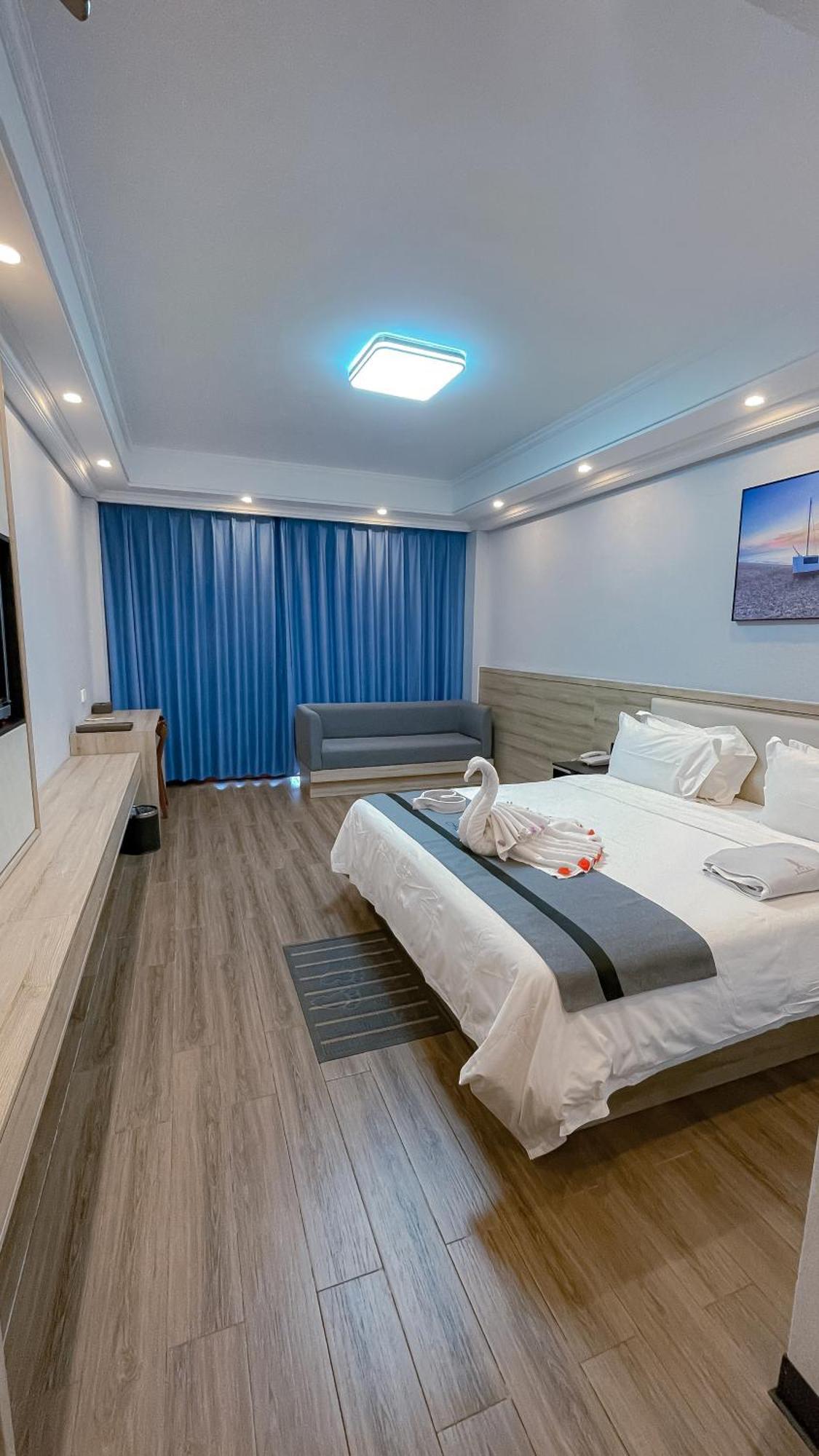 G.C Royal Hotel Akra Zewnętrze zdjęcie